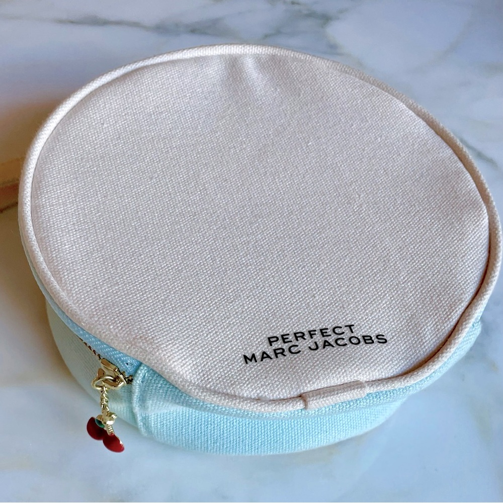 The Perfect Marc Jacobs Canvas Wristlet, Beige x Teal